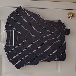 Like New Banana Republic Black and White Check Wrap Blouse, Size S